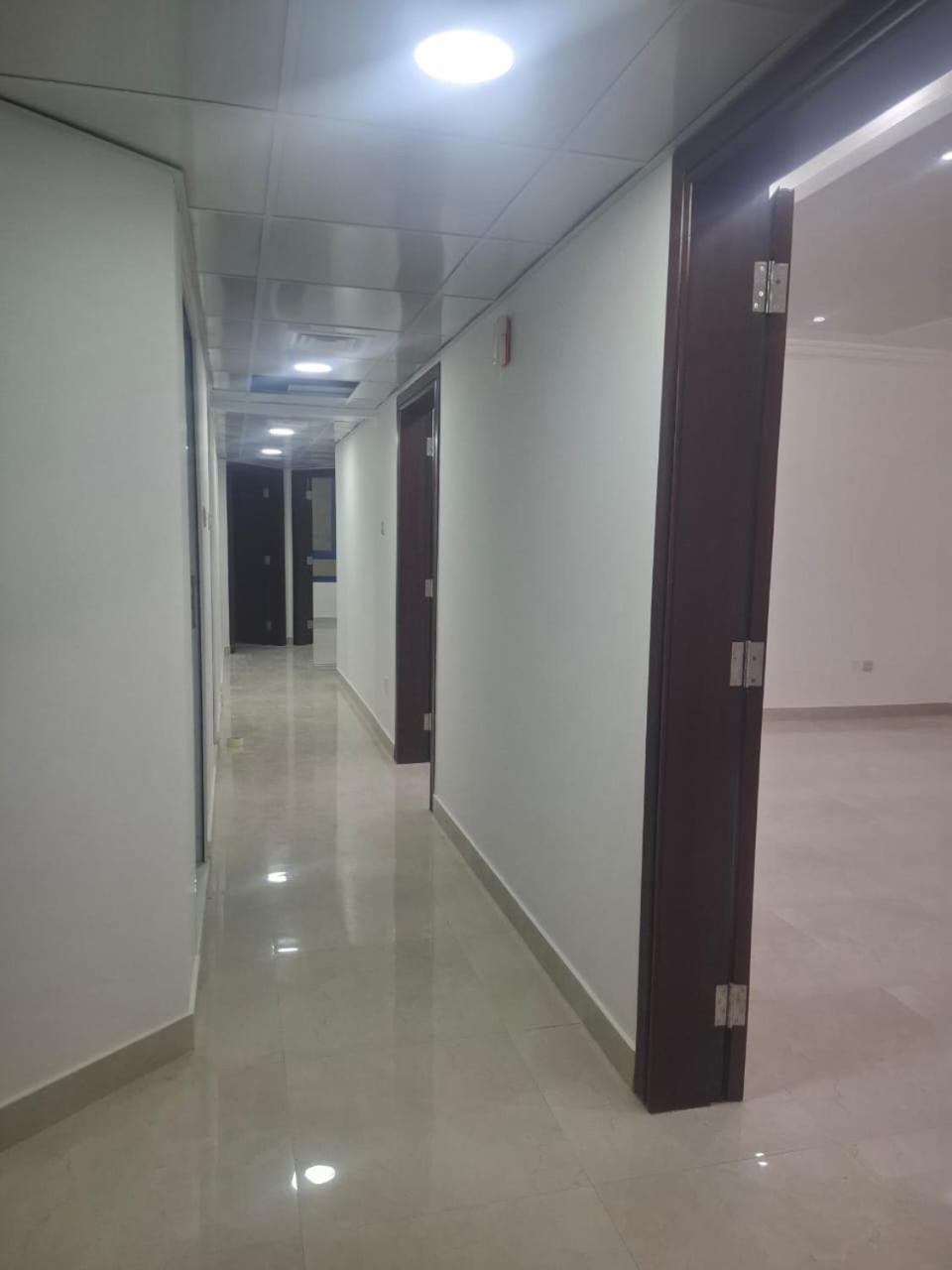 Apartamento Apartment Near The Beach In Khalidiya New Location Abu Dhabi