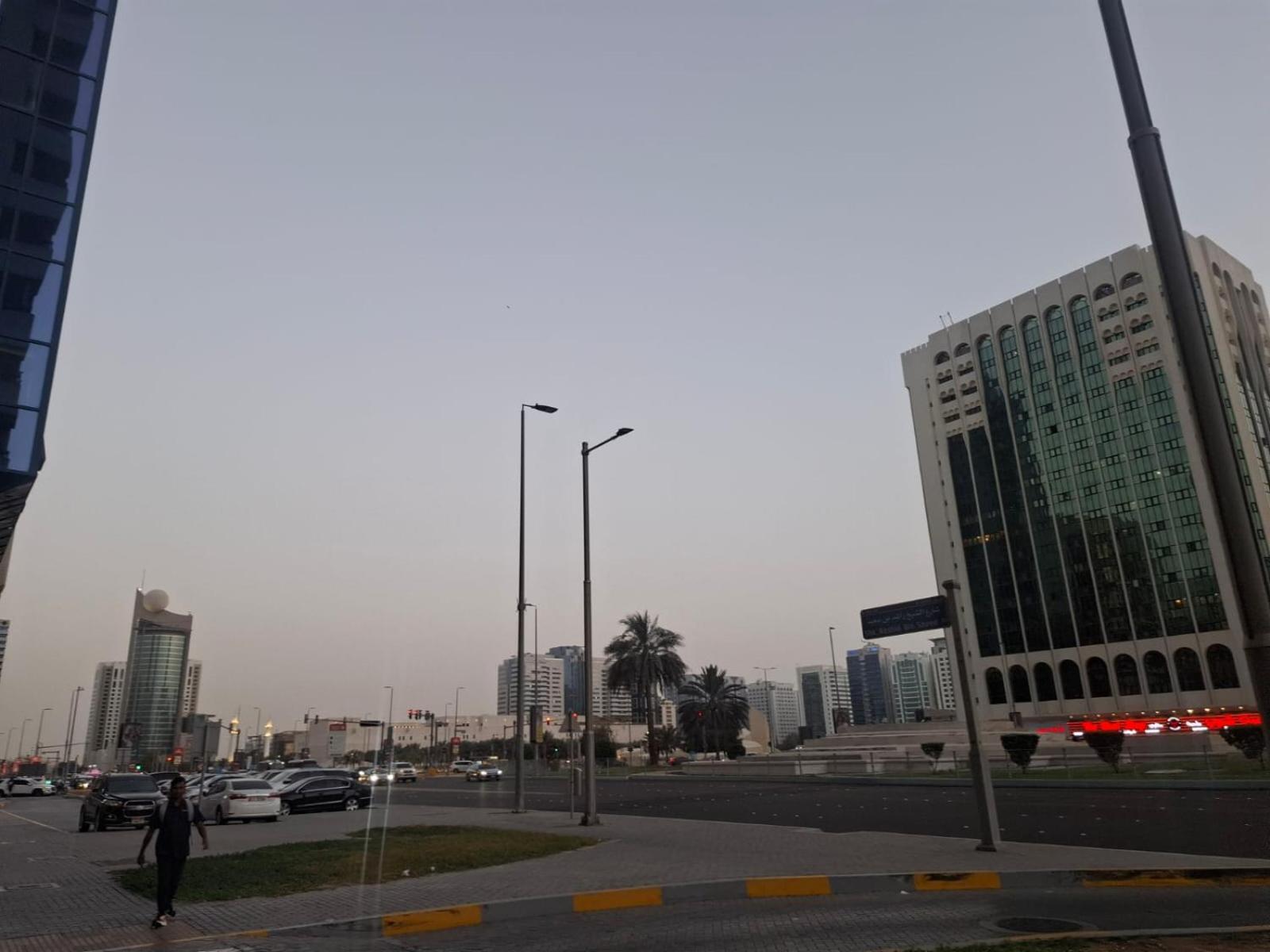 Apartamento Apartment Near The Beach In Khalidiya New Location *
