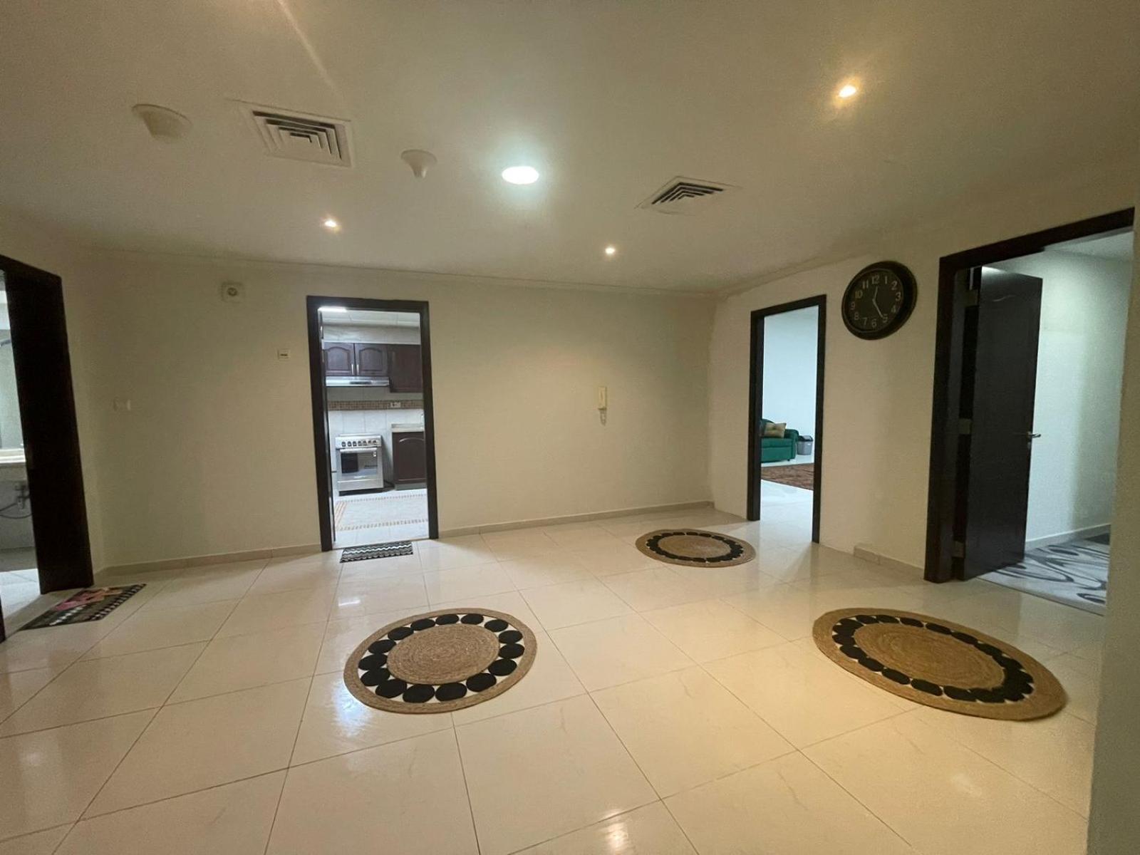 Apartamento Apartment Near The Beach In Khalidiya New Location *