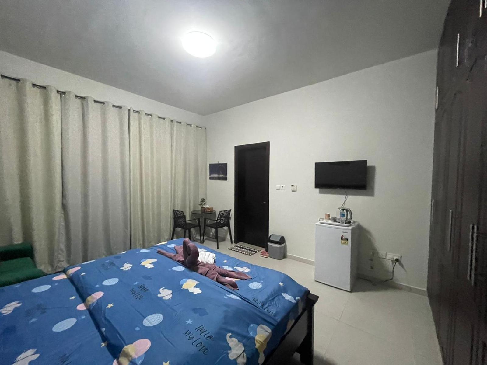 Apartment Near The Beach In Khalidiya New Location Apartamento