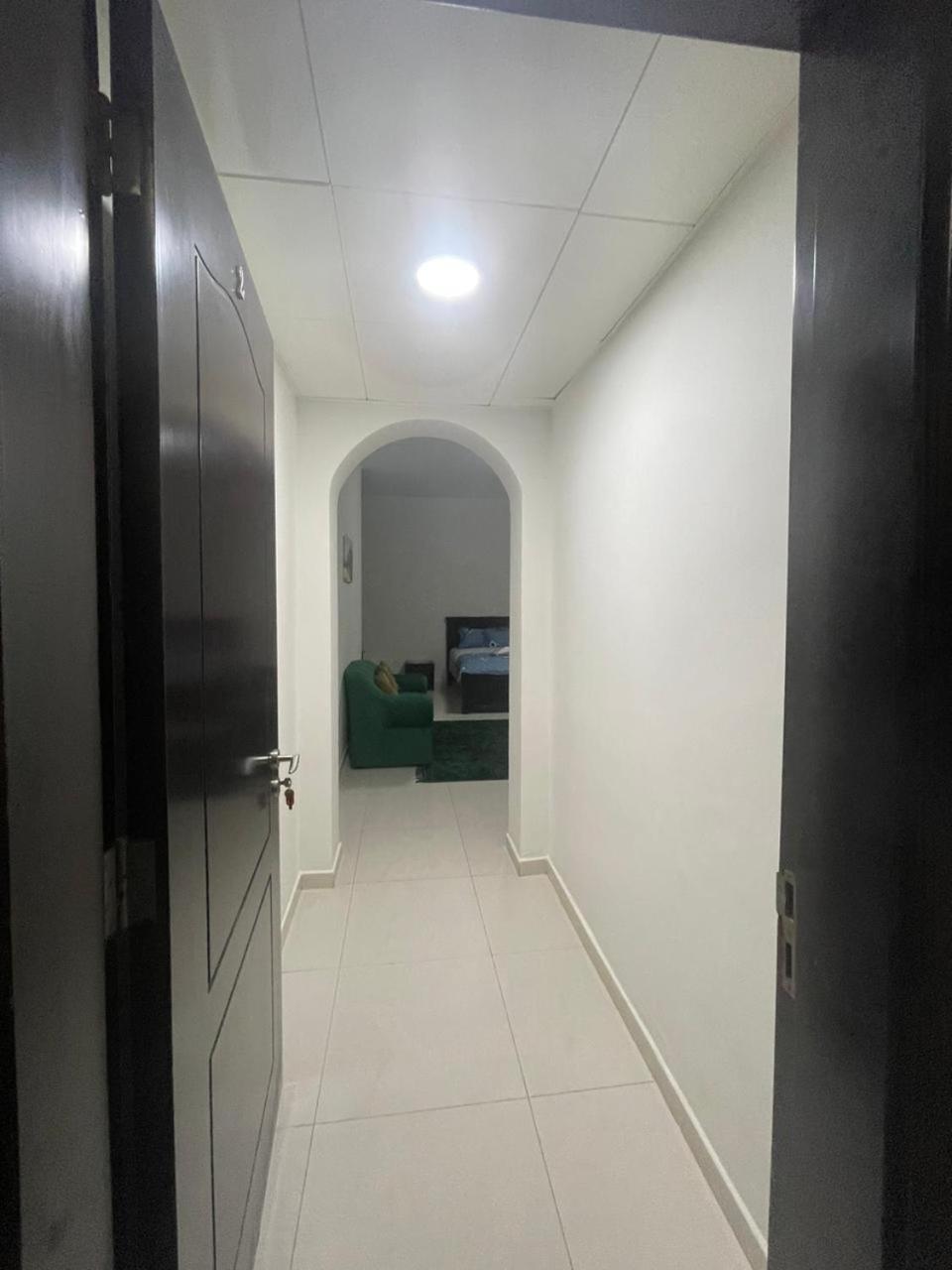 Apartamento Apartment Near The Beach In Khalidiya New Location *