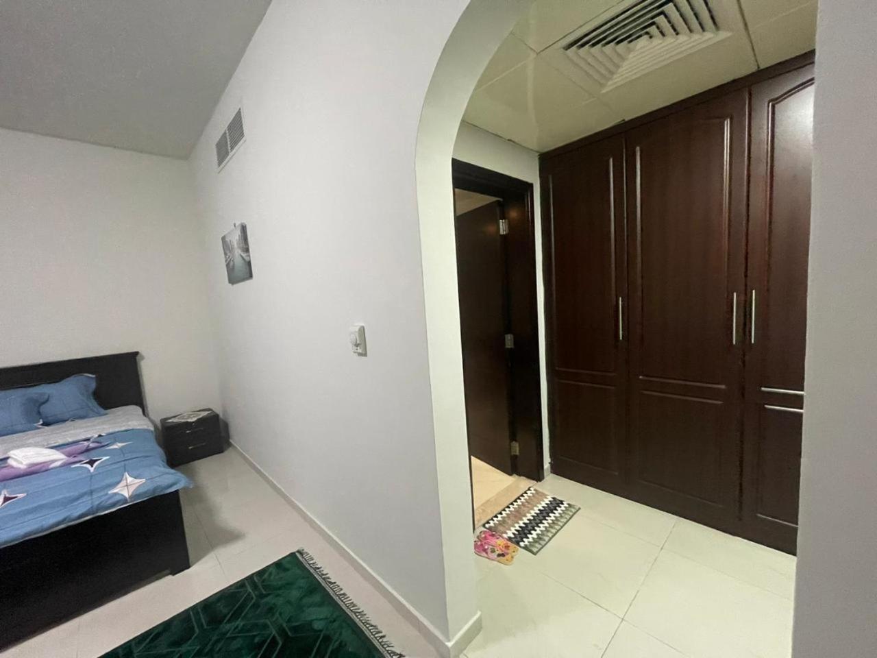 Apartamento Apartment Near The Beach In Khalidiya New Location Abu Dhabi