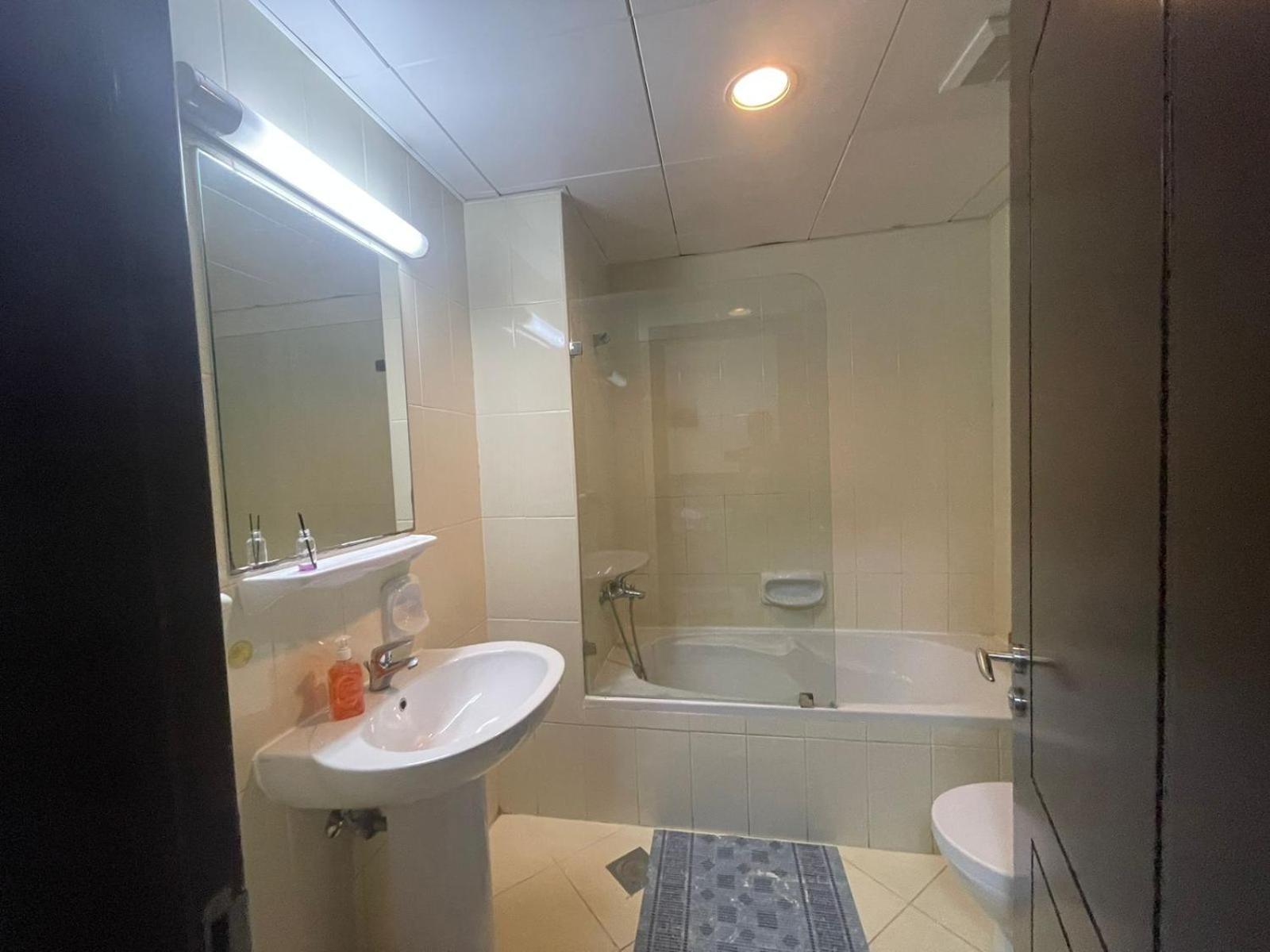 Apartment Near The Beach In Khalidiya New Location * Abu Dhabi
