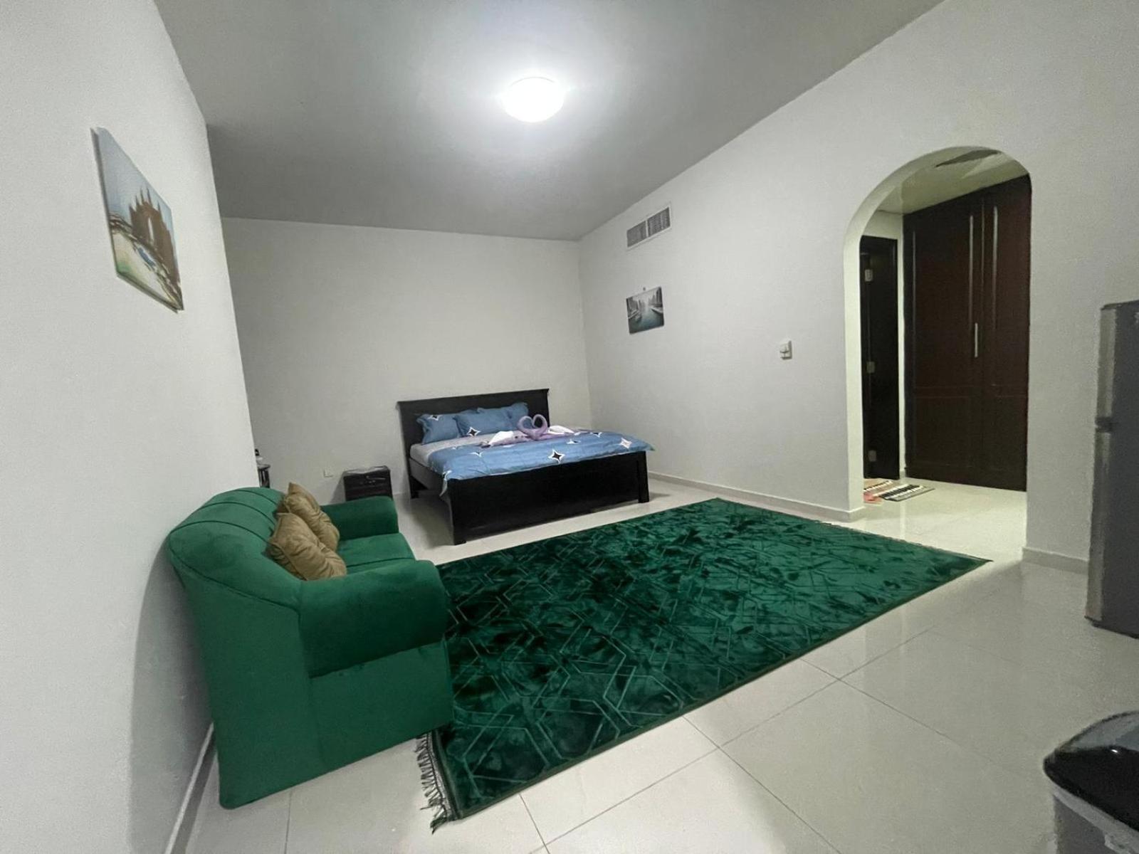 Apartment Near The Beach In Khalidiya New Location