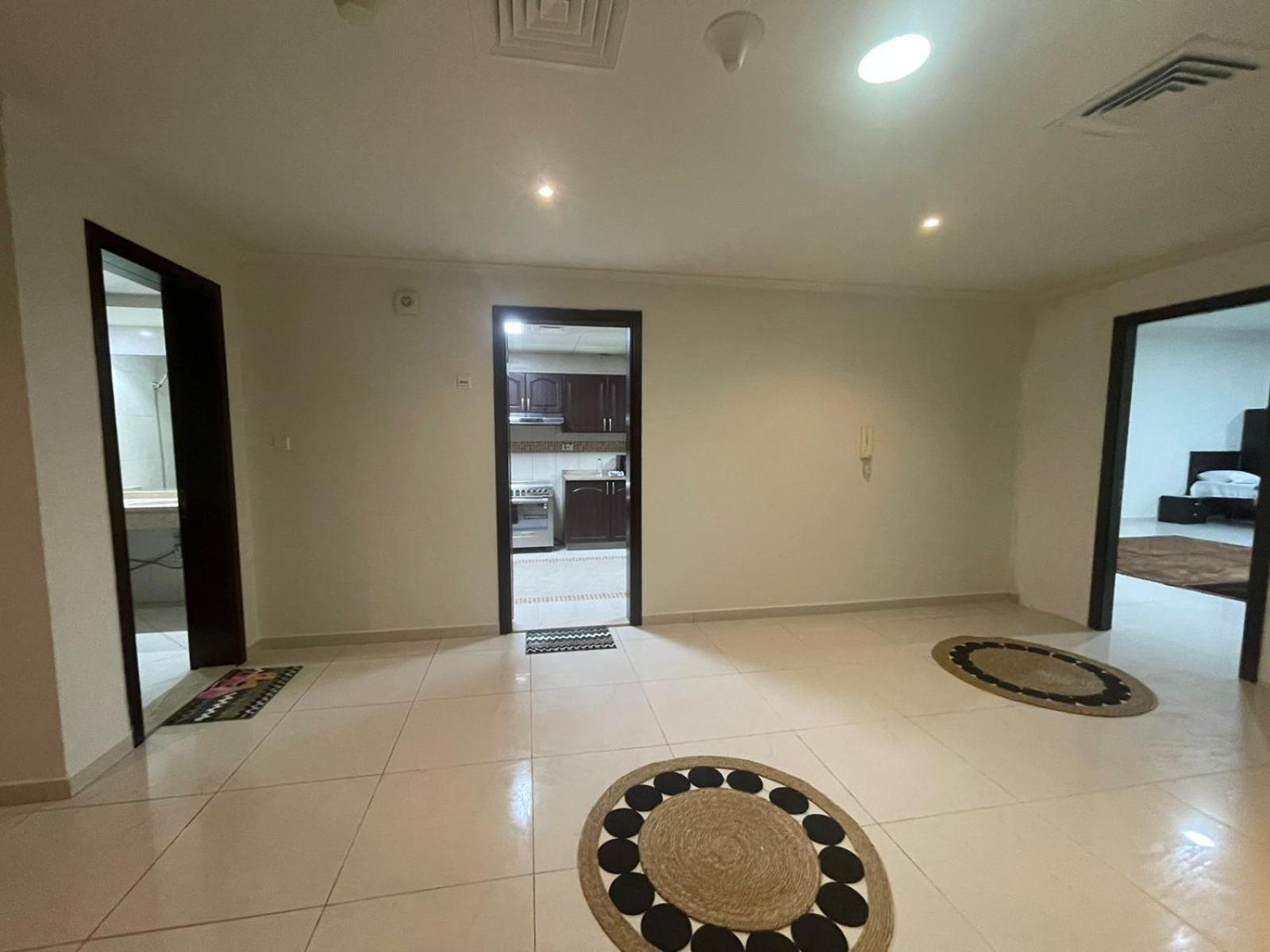 Apartamento Apartment Near The Beach In Khalidiya New Location *